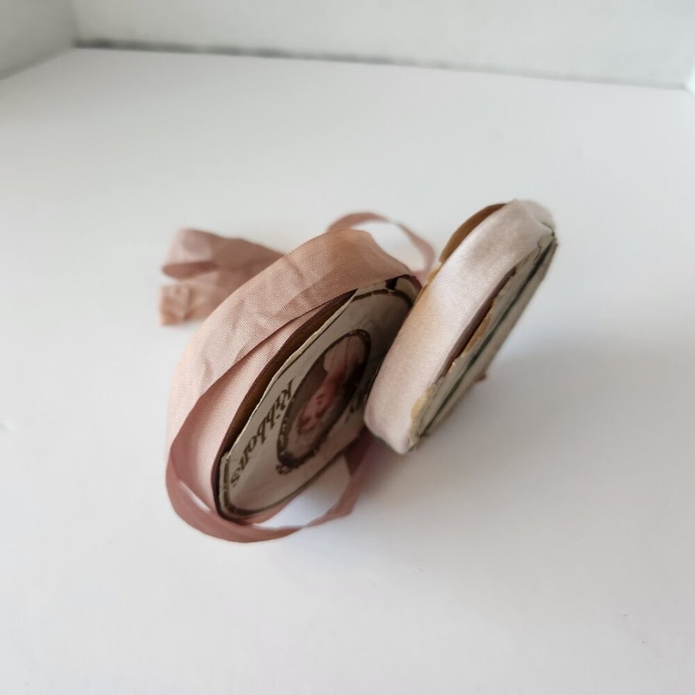 VINTAGE SOCIETY RIBBONS SEAM BINDING PINK MAUVE